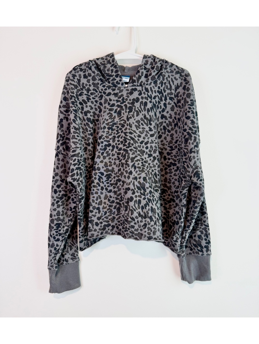 Old Navy Kids Medium (8) Gray and Black Leopard Print Hoodie Sweatshirt
